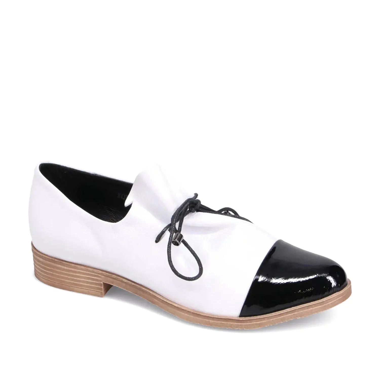 Django & Juliette Kotty - White / Black Patent