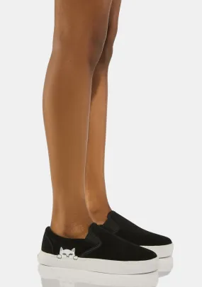 Peeking Nermal Slip On Shoes-