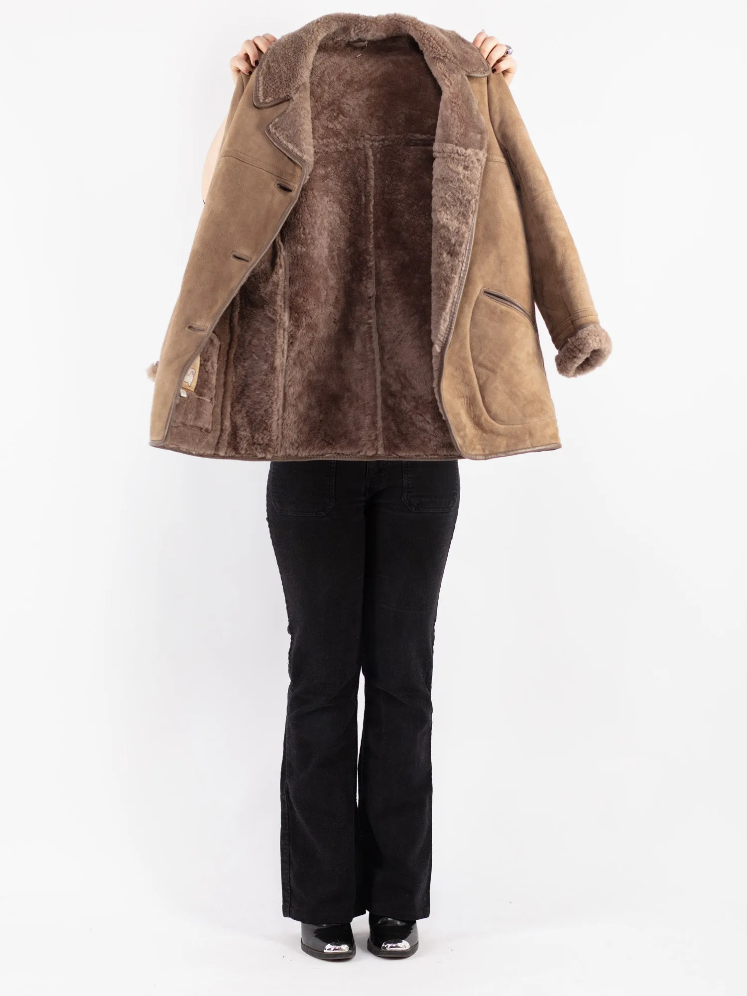 Vintage 70's Women Sheepskin Coat in Beige